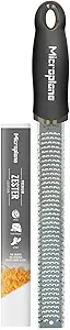Microplane Premium Classic Series Zester 18/8, Black - Lemon Zester &amp; Cheese Grater &amp; Vegetable Grater - Citrus, Parmesan Cheese, Garlic, Ginger, Nutmeg, Chocolate - Stainless Steel Grater